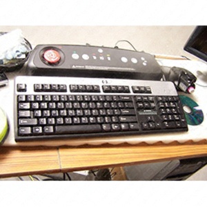 黑银色标准英美式USB键盘 黑银色标准英美式USB键盘